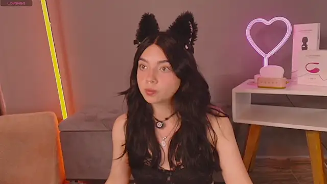 Im Elaris online show from April 13, 2:44 pm