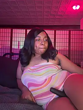 Goddess MercedesRedd online show from July 17, 5:29 pm