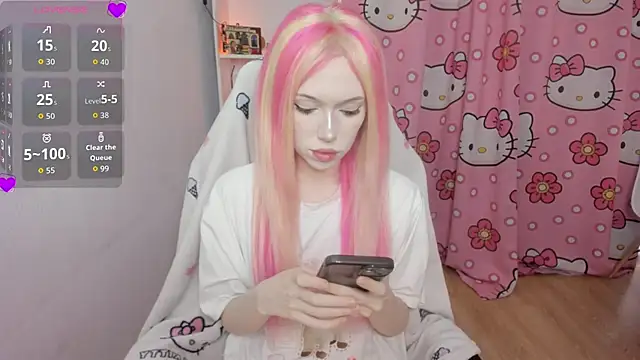 Nikkimiltonss online show from July 15, 2:11 pm
