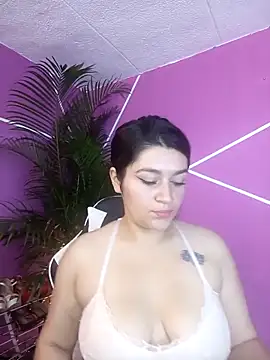 sckarlet1 online show from April 14, 6:25 pm