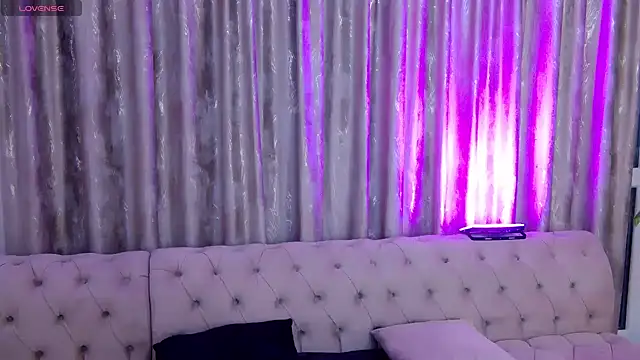 NataliePierce online show from May 8, 10:26 pm