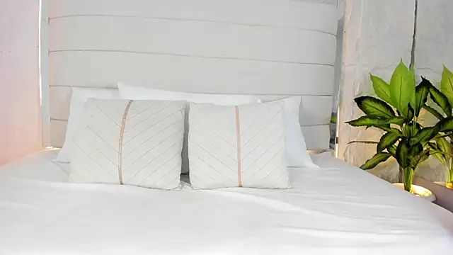 AitanaNoa online show from March 25, 8:26 pm