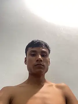 Snapshot of GonzalesGenix chatting on March 3, 11:43 pm GonzalesGenix online show from March 3, 11:43 pm