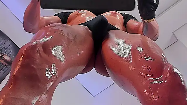 Snapshot of Angelo_Varek chatting on March 5, 3:57 am Angelo Varek online show from March 5, 3:57 am