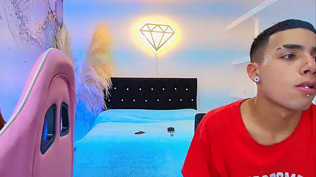 Ariatna Andy online show from March 17, 10:46 pm