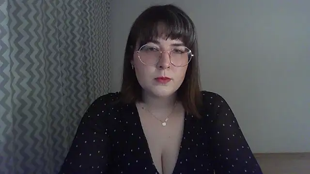 Snapshot of ClaraHard chatting on March 5, 6:48 pm ClaraHard online show from March 5, 6:48 pm