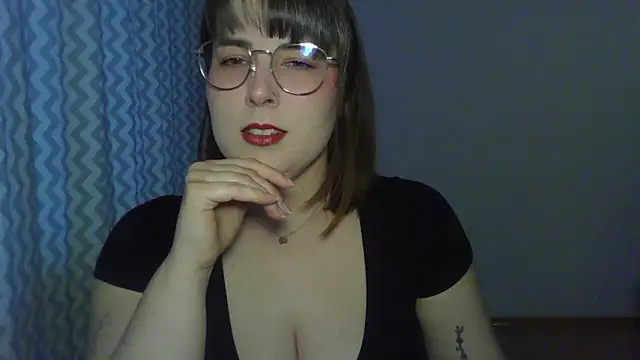 ClaraHard online show from April 13, 4:56 pm