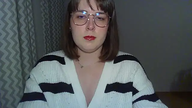 ClaraHard online show from April 17, 7:28 pm