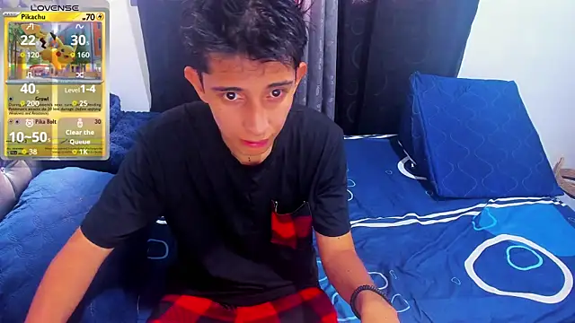 gomitaboy1 online show from March 27, 7:46 pm