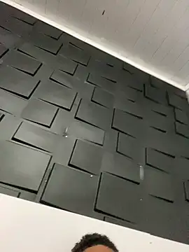 Snapshot of negro23cmdotado chatting on March 4, 3:23 am negro23cmdotado online show from March 4, 3:23 am