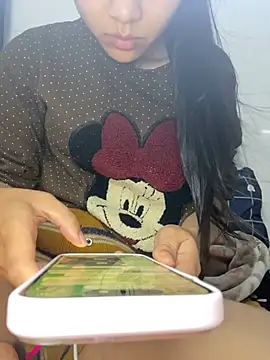 Snapshot of -Bebefin- chatting on March 4, 4:18 am -Bebefin- online show from March 4, 4:18 am