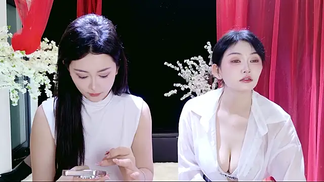 Banana-Milk69 online show from April 10, 1:11 am