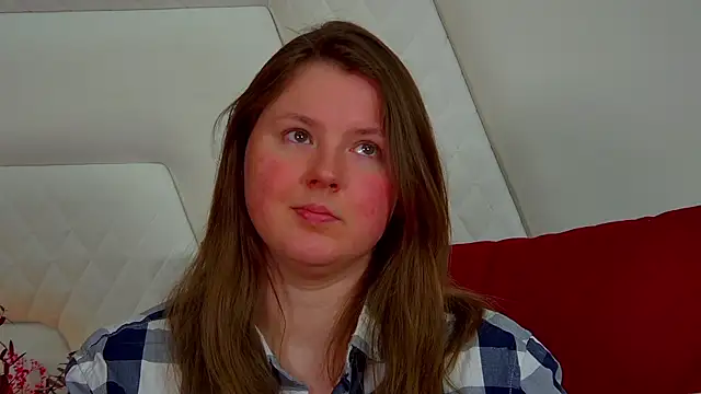 MelodyMoores online show from April 6, 6:58 am