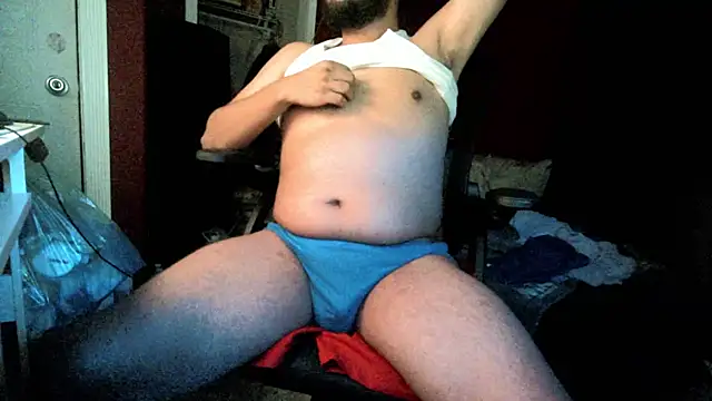 Snapshot of curly_rico chatting on April 25, 6:16 am curly rico online show from April 25, 6:16 am