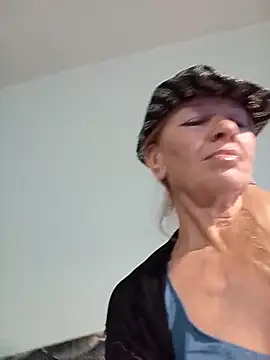 ViktoriaSexi1 online show from April 10, 5:28 pm