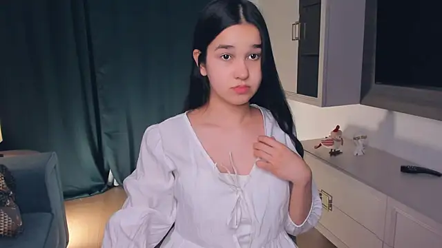 ShawtyCelina online show from April 3, 10:35 am