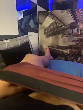 MatthewEmme2121 online show from April 8, 10:43 pm