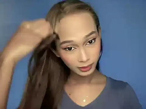 Snapshot of Sunkissed_seductress chatting on July 10, 8:55 pm Sunkissed seductress online show from July 10, 8:55 pm