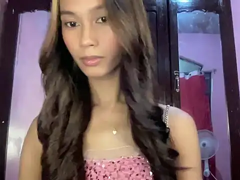 Snapshot of Sunkissed_seductress chatting on July 16, 7:31 pm Sunkissed seductress online show from July 16, 7:31 pm