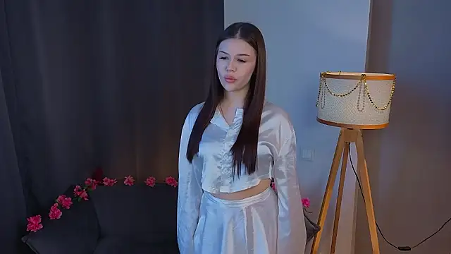 CatrinaLuk online show from March 9, 6:28 am