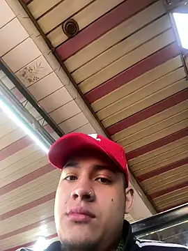 OliverTabordaa online show from April 12, 1:05 pm