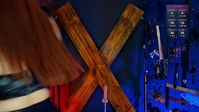 MissMia bdsm  online show from March 20, 8:35 pm