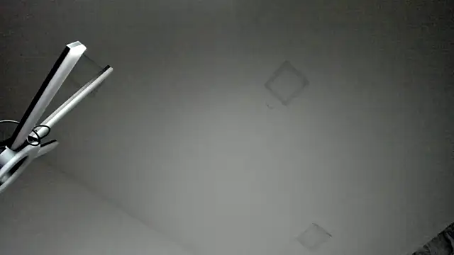 kristen-thomson online show from April 24, 5:59 pm