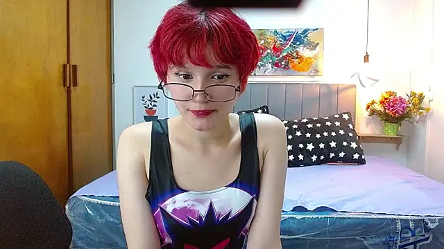 Snapshot of sirennmoonnn_ chatting on March 4, 7:20 pm sirennmoonnn online show from March 4, 7:20 pm