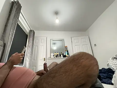 Snapshot of r130130 chatting on March 24, 4:56 pm r130130 online show from March 24, 4:56 pm