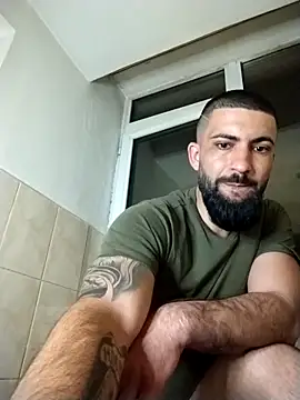 Tommy Porn  online show from May 2, 9:20 pm