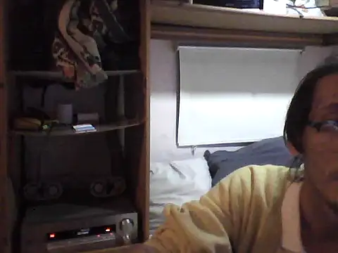 Snapshot of Alcoyanos chatting on March 12, 10:27 pm Alcoyanos online show from March 12, 10:27 pm