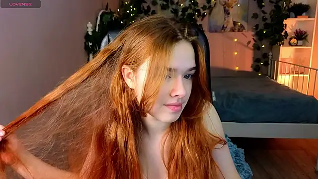 TiffanyVex online show from March 25, 3:18 pm