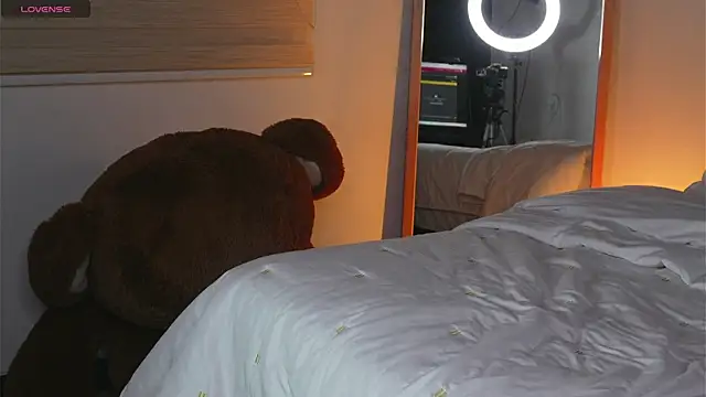Violet SweetJS online show from July 26, 11:22 pm