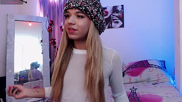 Candyy doll   online show from March 26, 6:13 pm