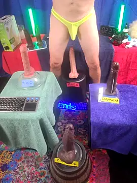 FantasyMan-BiWM online show from April 8, 10:32 pm