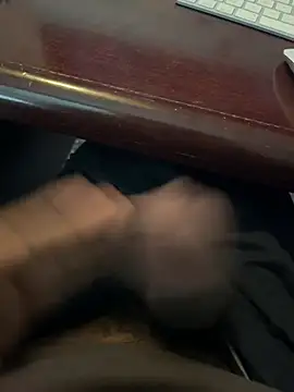 sexcboi69 online show from May 7, 2:33 pm