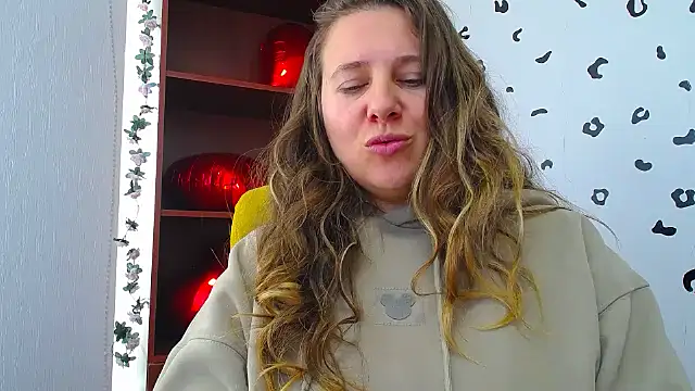 Nionelly online show from March 5, 12:56 pm