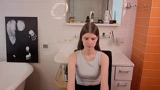 LeanStehlik online show from April 7, 10:48 am