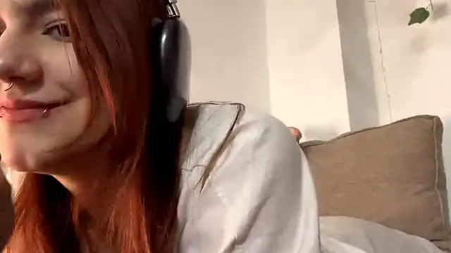 EunTurton online show from March 15, 12:05 am