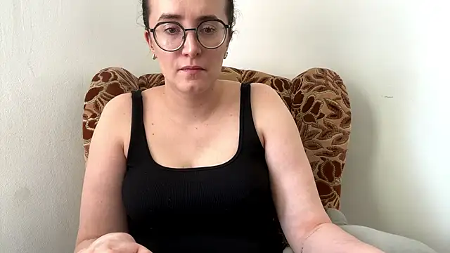 SofiaTease online show from April 13, 12:21 pm