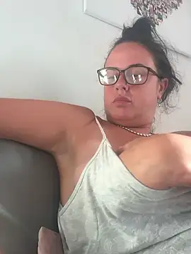 BunnyBallyX online show from May 25, 5:24 am