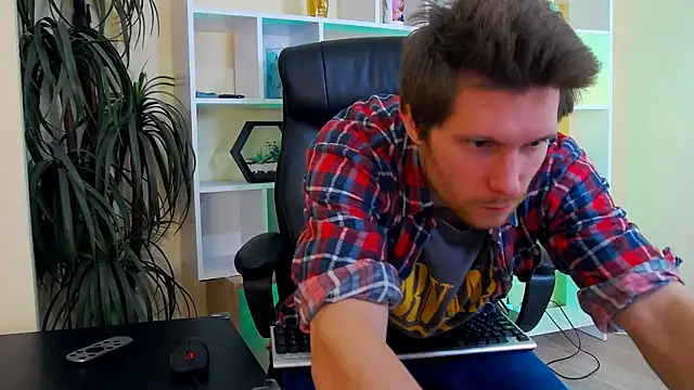 Eddie Baker online show from April 9, 11:59 am