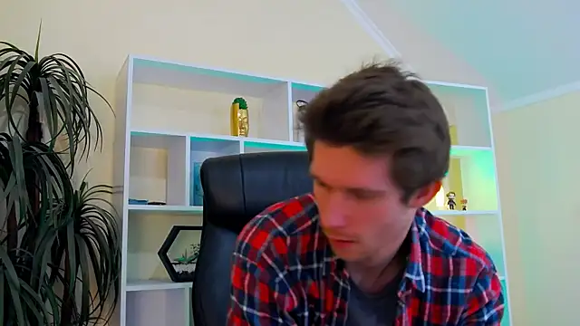 Eddie Baker online show from April 18, 10:54 pm