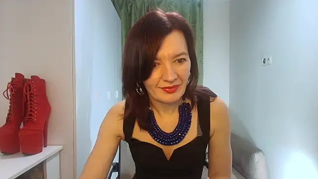 Bonnie Naughtyy online show from March 18, 5:38 pm