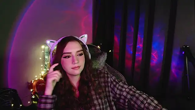 Celia Sensual  online show from July 4, 6:14 pm