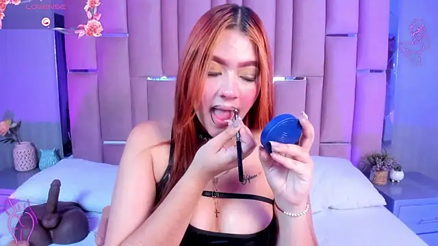 Saory     online show from April 6, 11:16 pm