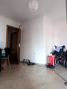 ManuelaX online show from October 10, 9:19 am