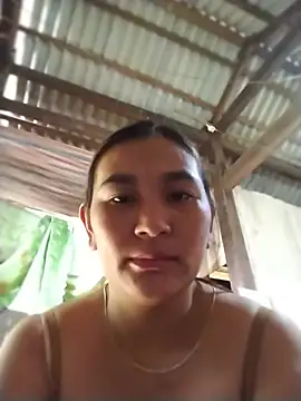 Snapshot of mylove-cute chatting on June 29, 3:02 am mylove-cute online show from June 29, 3:02 am