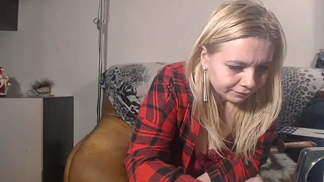 Abby Lust online show from December 29, 5:33 pm