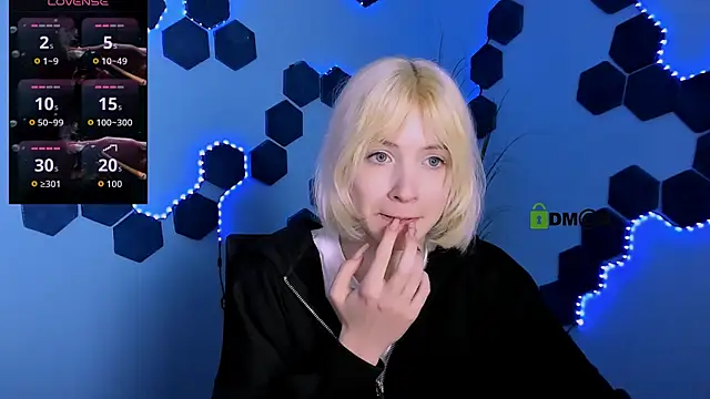 Snapshot of _sabrina_moore chatting on April 29, 5:30 pm sabrina moore online show from April 29, 5:30 pm
